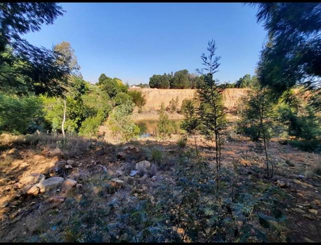 LAND FOR SALE IN HILLSIDE